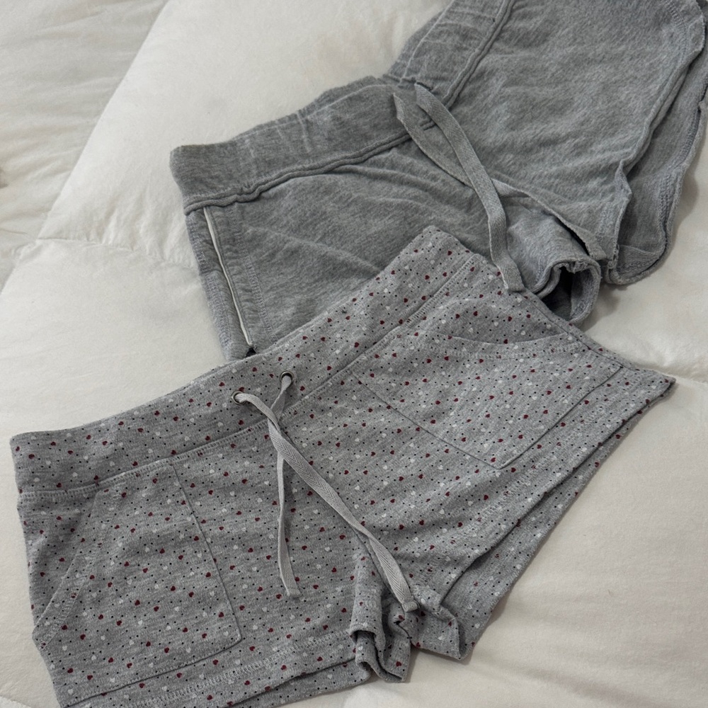 TWO Grey Drawstring Lounge Shorts - Lightweight Cozy - Sz M